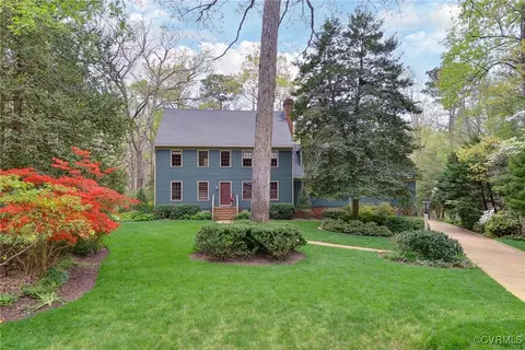 126 Crownpoint Rd, Williamsburg, VA 23185 photo 3