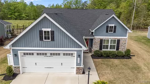 Exterior - 8106 W Danube Loop, New Kent, VA 23124 photo 3 of 10