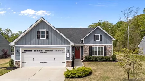 Exterior - 8106 W Danube Loop, New Kent, VA 23124 photo 5 of 10