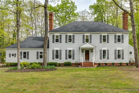 327 Huddersfield Dr, Richmond, VA 23236