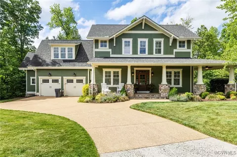 1300 Baltrey Ln, Midlothian, VA 23112