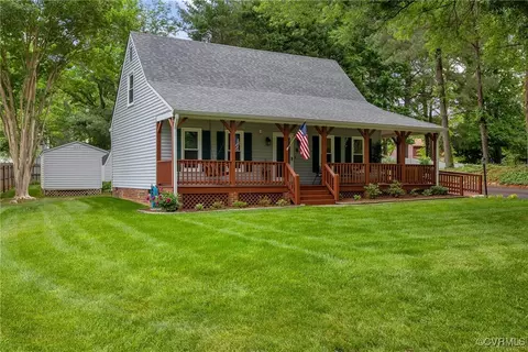 7030 Snaffle Ct, Mechanicsville, VA 23111