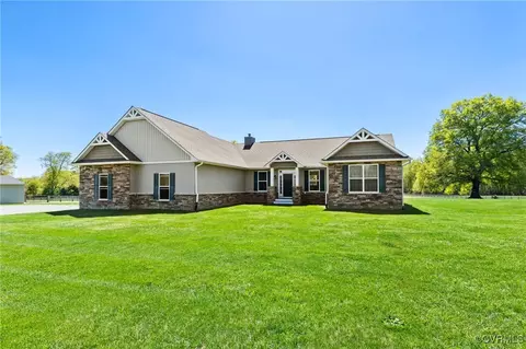 18531 Dixie Belle Ln, Bumpass, VA 23024