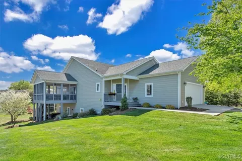 1185 Our Cove Rd, Huddleston, VA 24104
