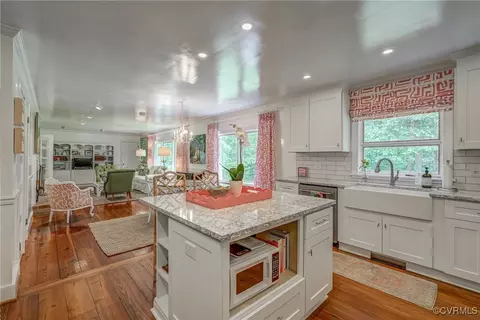 Kitchen - 3701 Darby Dr, Midlothian, VA 23113 photo 2 of 4