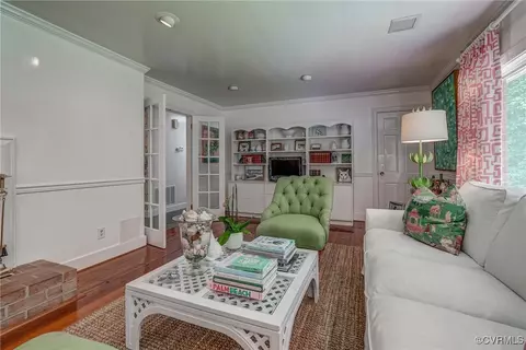 Living - 3701 Darby Dr, Midlothian, VA 23113 photo 4 of 8