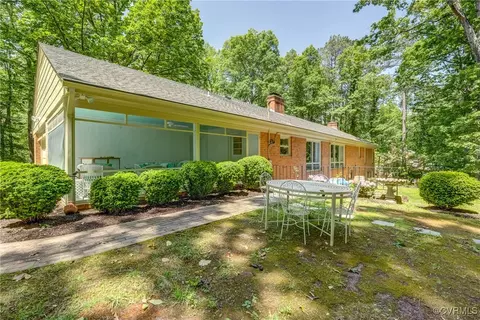 Exterior - 3701 Darby Dr, Midlothian, VA 23113 photo 5 of 8