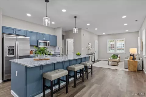 204 Saint Matthews St, Petersburg, VA 23803