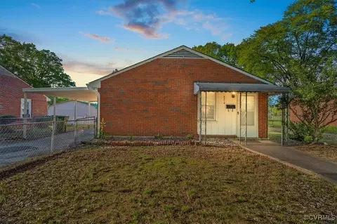 2218 Hildreth St, Richmond, VA 23223