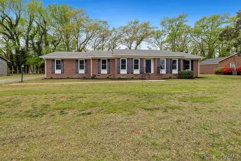 144 Parnell Dr, Tappahannock, VA 22560