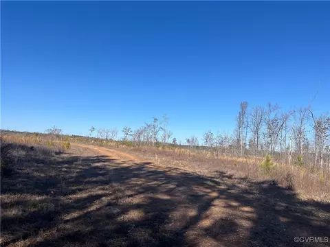 000 W Creek Rd, Crewe, VA 23930