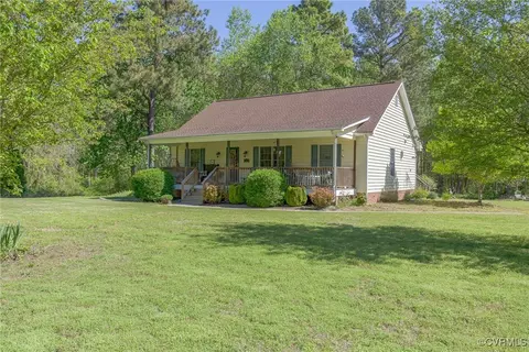 3875 Wakema Rd, West Point, VA 23181 photo 3