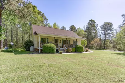 3875 Wakema Rd, West Point, VA 23181 photo 4