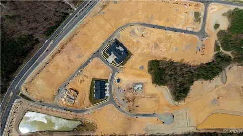 6724 Mayland Ridge Ln, Moseley, VA 23120
