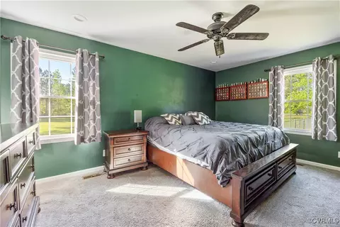 204 Pine St, Jarratt, VA 23867 photo 14