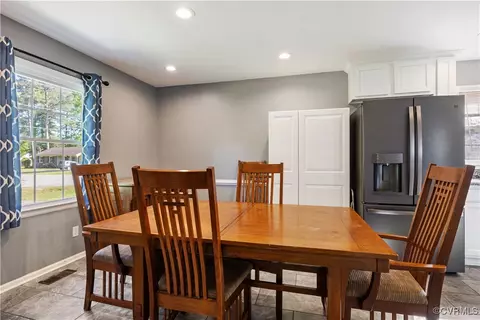 204 Pine St, Jarratt, VA 23867 photo 10