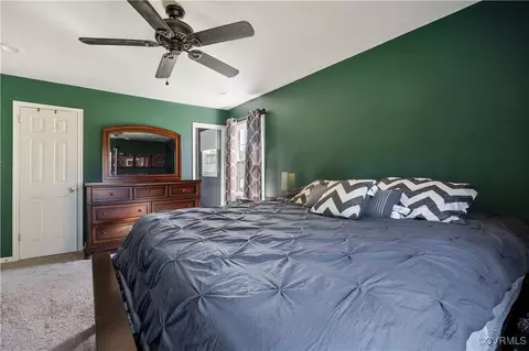 204 Pine St, Jarratt, VA 23867 photo 15