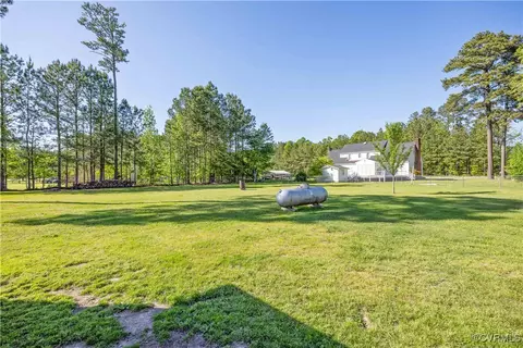 204 Pine St, Jarratt, VA 23867 photo 25