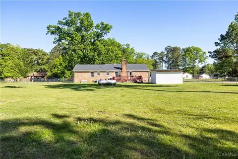 204 Pine St, Jarratt, VA 23867 photo 24
