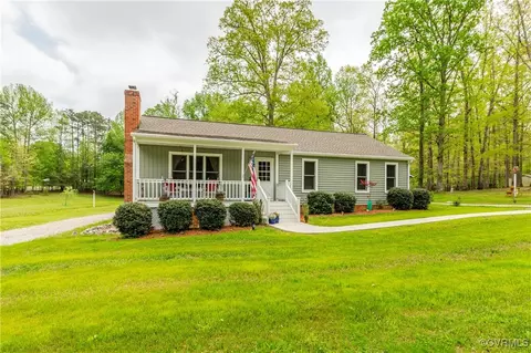 7111 Ledo Rd, Moseley, VA 23120