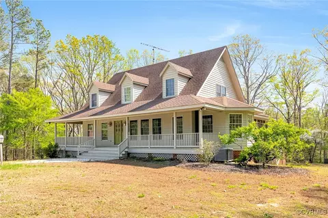 173 Harris Ave, Warsaw, VA 22572