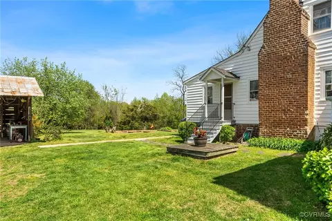 Exterior - 300 Poorhouse Rd, Rice, VA 23966 photo 17 of 18
