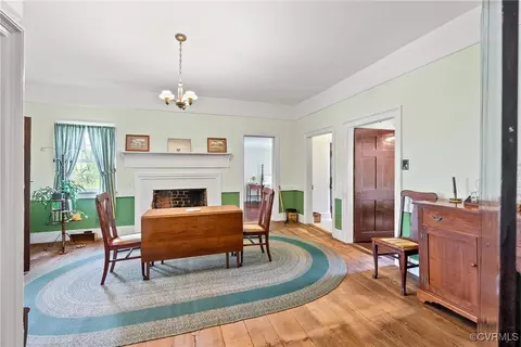 Dining - 300 Poorhouse Rd, Rice, VA 23966 photo 1 of 2