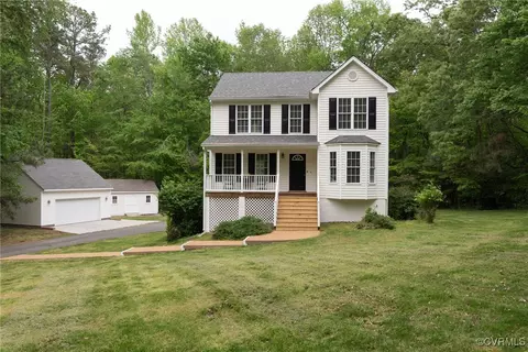 1396 Pine Creek Ridge Dr, Powhatan, VA 23139