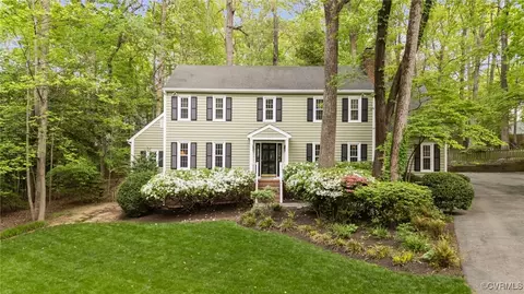 401 Smoketree Cir, Richmond, VA 23236