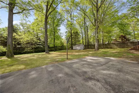 Exterior - 11801 Winfore Dr, Midlothian, VA 23113 photo 5 of 8