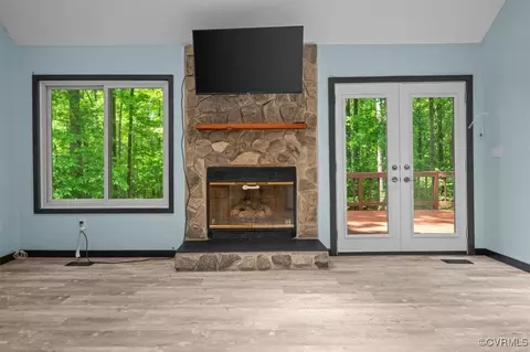3018 Maplevale Rd, Chester, VA 23831 photo 11