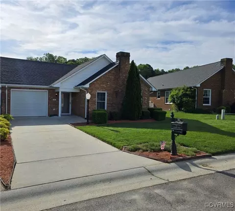 403 Stone Hearth Ct, Hopewell, VA 23860