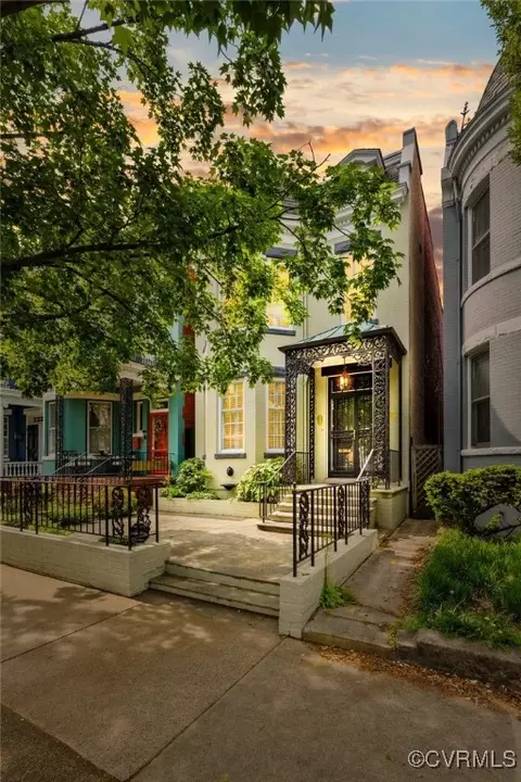 2109 Hanover Ave, Richmond, VA 23220