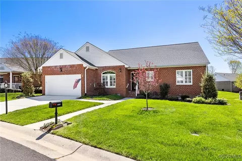 4909 Lakemere Ct, Richmond, VA 23234