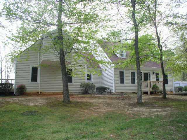 660 Three Chopt Rd, Manakin Sabot, VA 23103 photo 1