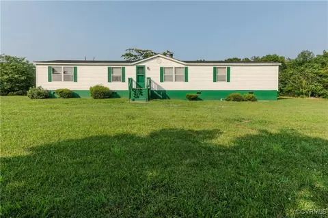 Exterior - 1455 Hendricks Rd, Pamplin, VA 23958 photo 2 of 8