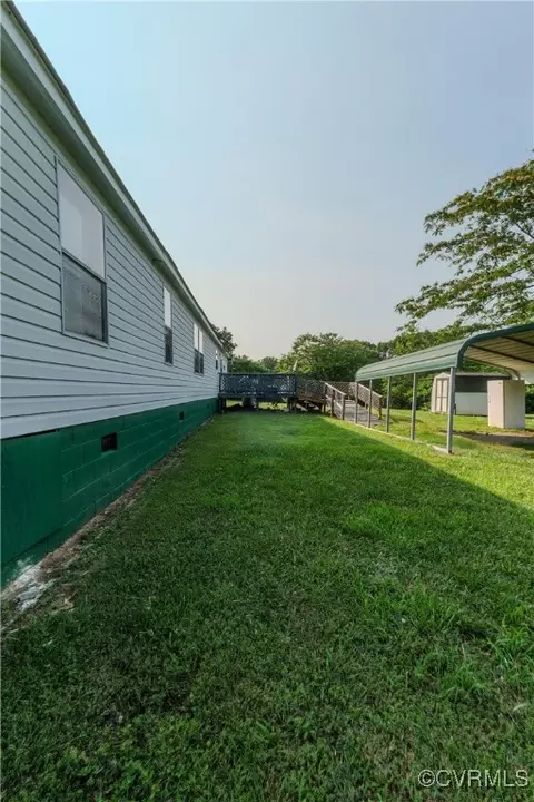 Exterior - 1455 Hendricks Rd, Pamplin, VA 23958 photo 6 of 8