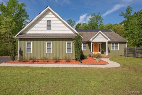 8200 Hunters Meadow Dr, Henrico, VA 23231