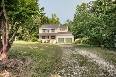 5776 Crany Creek Dr, Gloucester, VA 23061