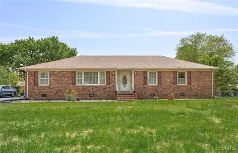 8418 Wanda Dr, Mechanicsville, VA 23116