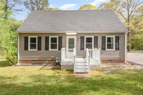 15131 Burruss Ln, Ruther Glen, VA 22546