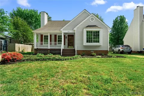 7373 River Pine Dr, Mechanicsville, VA 23111