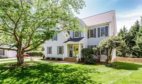 908 Biggin Pond Pl, Midlothian, VA 23114