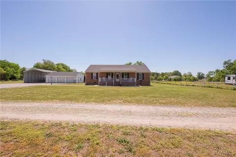 7352 Creighton Pkwy, Mechanicsville, VA 23111