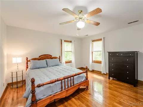 Bedroom - 19550 Templeton Rd, Carson, VA 23830 photo 4 of 6
