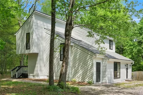 1201 Stone River Rd, Richmond, VA 23235