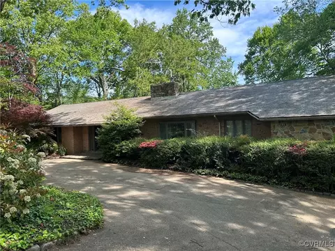 4500 Whitestone Dr, Richmond, VA 23234