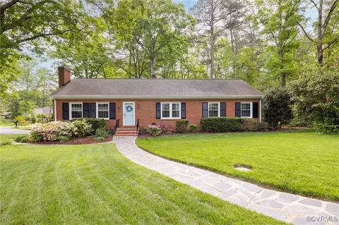 3827 N Huguenot Rd, Richmond, VA 23235