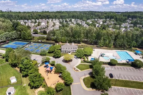 View/Area - 14737 Rolling Spring Dr, Midlothian, VA 23114 photo 4 of 6