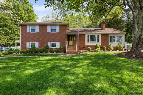 9911 Oldfield Dr, Richmond, VA 23235